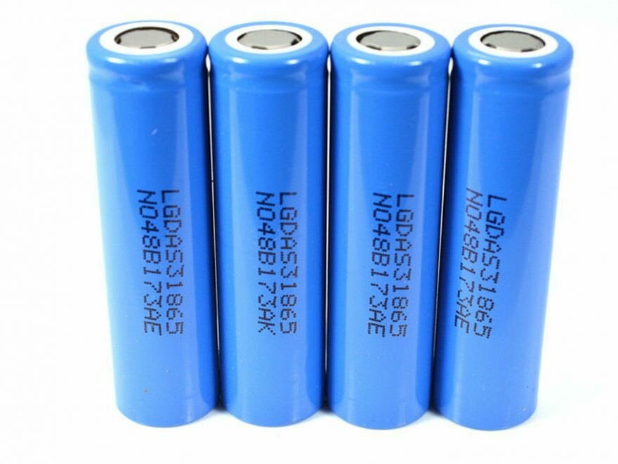 Small Li-ion Battery Market